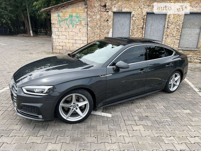 Лифтбек Audi A5 Sportback 2017 в Киеве