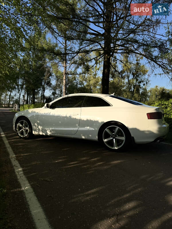 Лифтбек Audi A5 Sportback 2010 в Звягеле