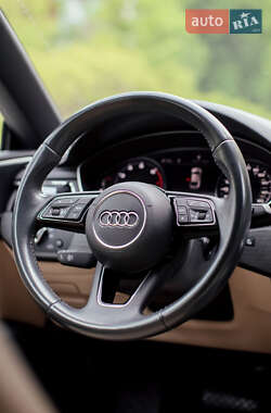 Лифтбек Audi A5 Sportback 2017 в 