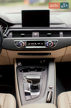 Лифтбек Audi A5 Sportback 2017 в 