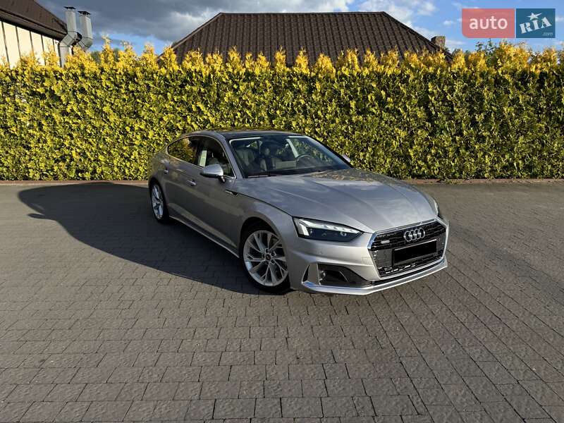 Лифтбек Audi A5 Sportback 2022 в 