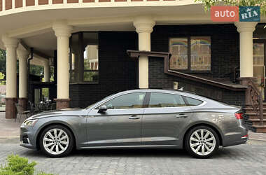 Лифтбек Audi A5 Sportback 2017 в 