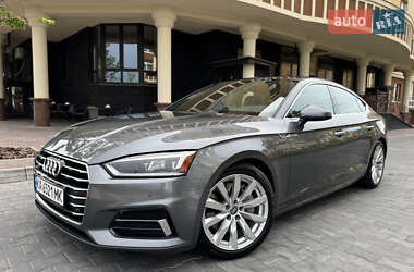 Лифтбек Audi A5 Sportback 2017 в 