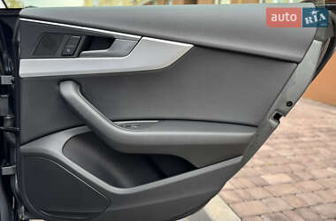 Лифтбек Audi A5 Sportback 2017 в 