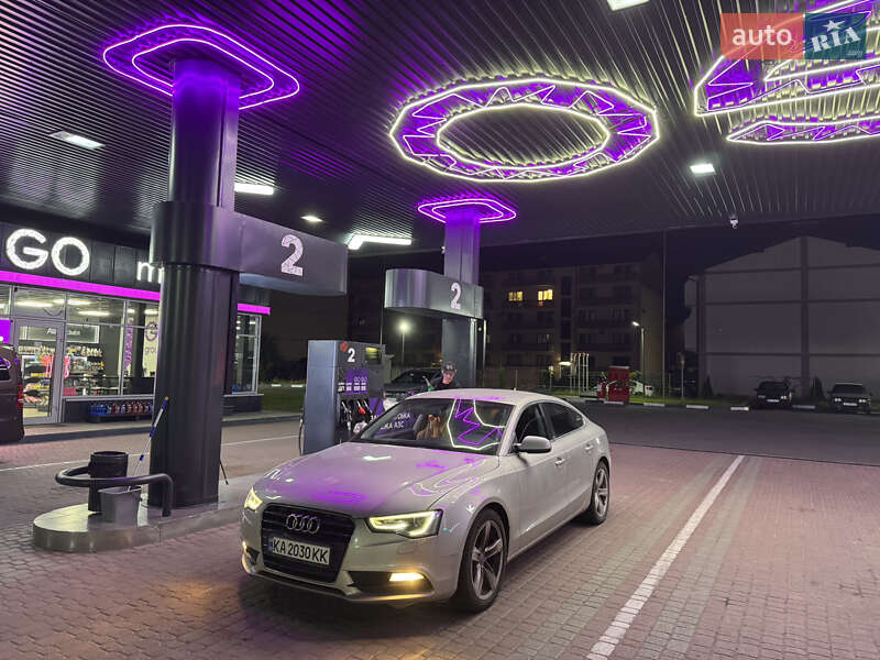 Лифтбек Audi A5 Sportback 2016 в 