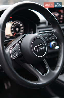 Лифтбек Audi A5 Sportback 2017 в 