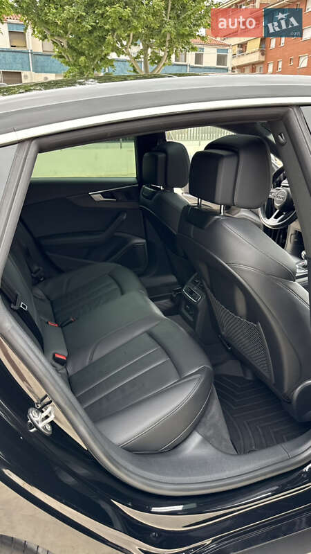 Ліфтбек Audi A5 Sportback 2019 в Дніпрі
