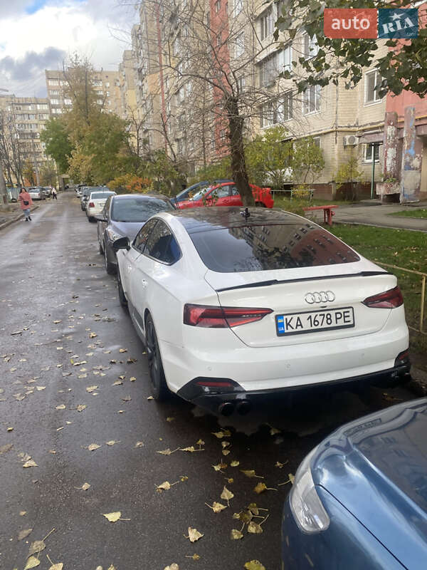 Лифтбек Audi A5 Sportback 2017 в Киеве