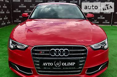 Седан Audi A5 2013 в Киеве