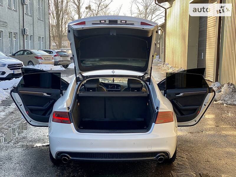 Лифтбек Audi A5 2014 в Киеве