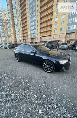 Купе Audi A5 2013 в Киеве