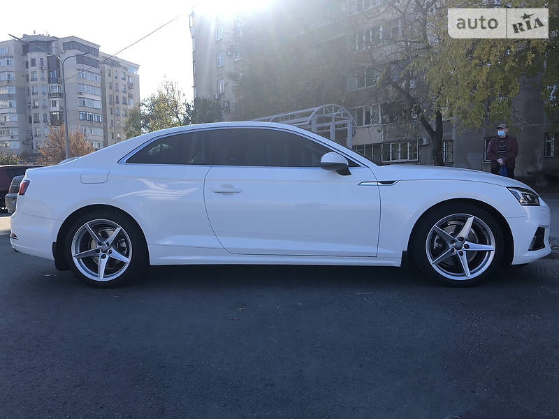 Купе Audi A5 2017 в Запорожье
