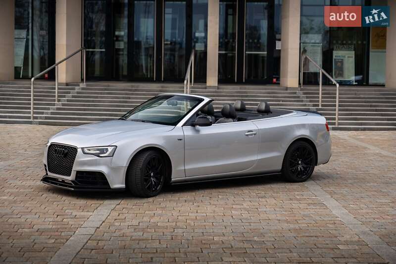 Кабриолет Audi A5 2011 в Киеве