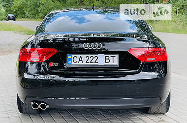 Купе Audi A5 2015 в 