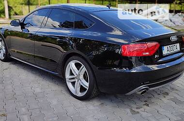 Купе Audi A5 2014 в Глухове