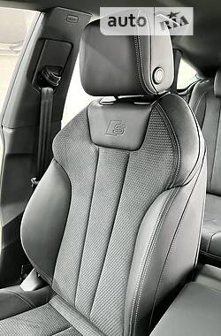 Ліфтбек Audi A5 2022 в 