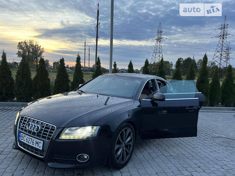 Купе Audi A5 2009 в Львові