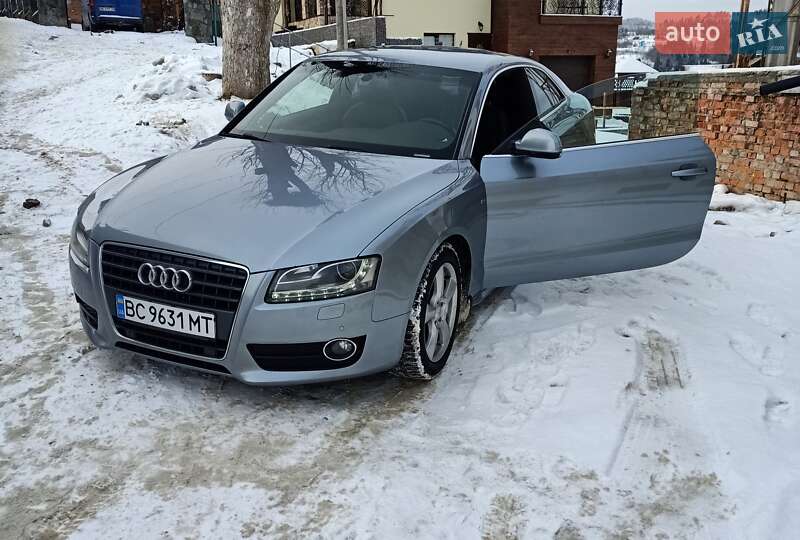 Купе Audi A5 2009 в Львові