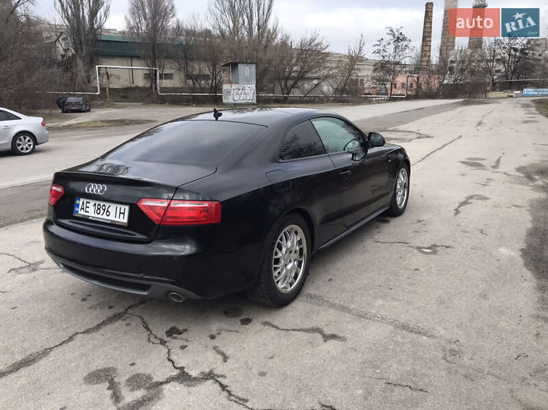 Купе Audi A5 2009 в Дніпрі