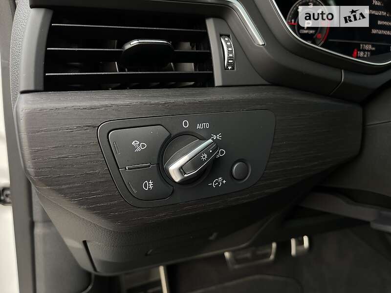 Лифтбек Audi A5 2022 в Киеве