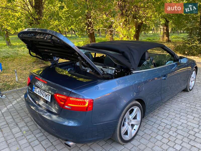 Кабриолет Audi A5 2014 в Львове