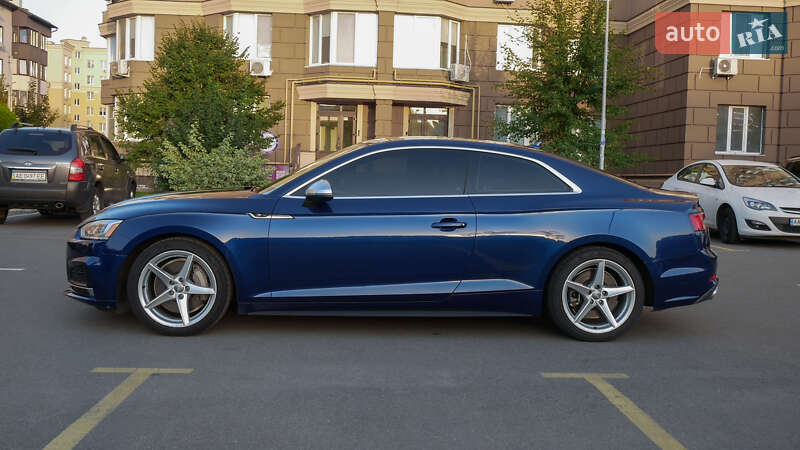 Купе Audi A5 2017 в Киеве