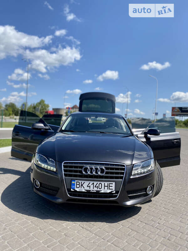 Купе Audi A5 2011 в Рівному фото Купе Audi A5 2011 в Рівному