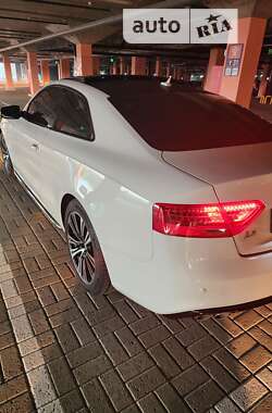 Купе Audi A5 2014 в 