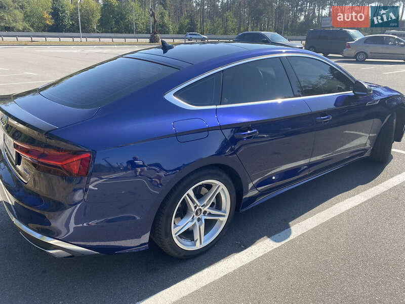 Лифтбек Audi A5 2021 в Киеве