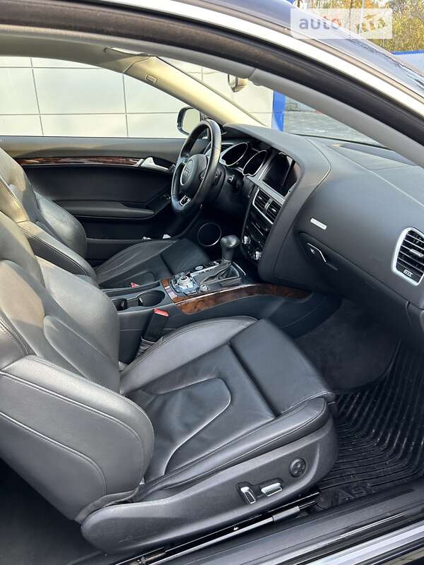 Купе Audi A5 2013 в Черкассах