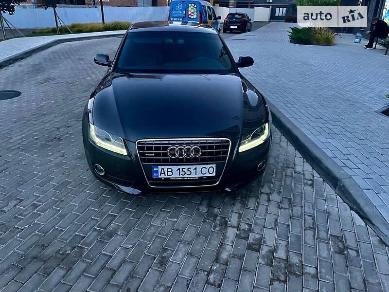 Купе Audi A5 2011 в Киеве