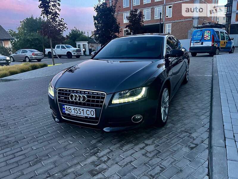 Купе Audi A5 2011 в Киеве