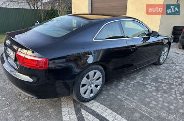 Купе Audi A5 2009 в Вараші