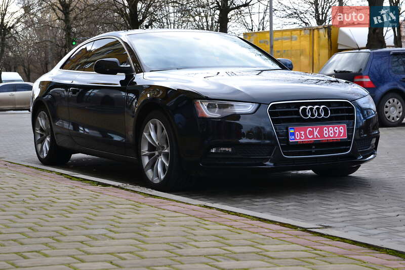 Купе Audi A5 2013 в Луцке