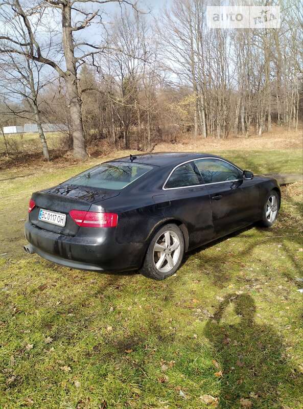 Купе Audi A5 2010 в Стрые