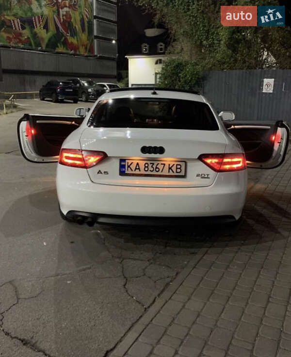 Купе Audi A5 2009 в Киеве