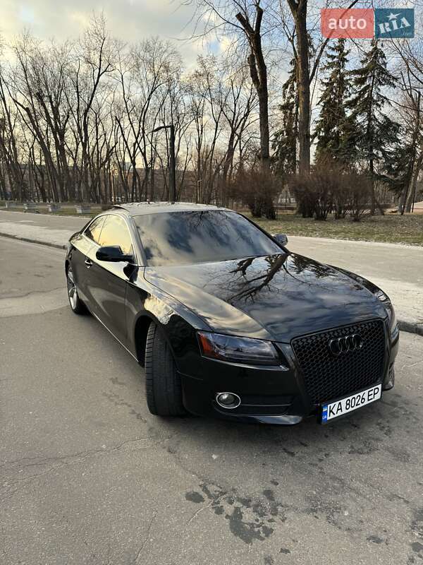 Купе Audi A5 2011 в Киеве