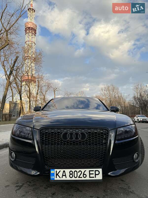 Купе Audi A5 2011 в Киеве