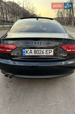 Купе Audi A5 2011 в 