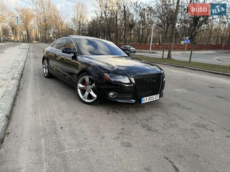 Купе Audi A5 2011 в Киеве
