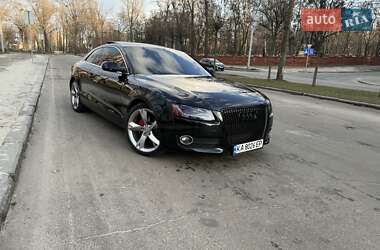 Купе Audi A5 2011 в 