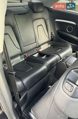 Купе Audi A5 2011 в 