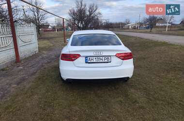 Купе Audi A5 2010 в 