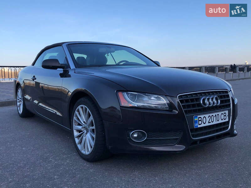Кабриолет Audi A5 2011 в Киеве