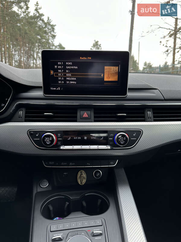 Кабриолет Audi A5 2018 в Львове