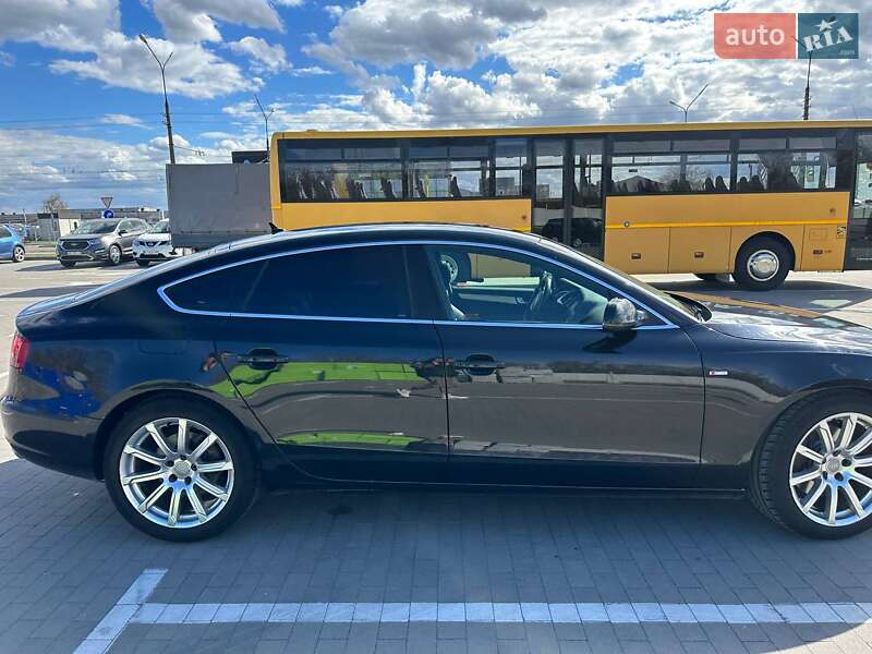 Купе Audi A5 2010 в Белой Церкви