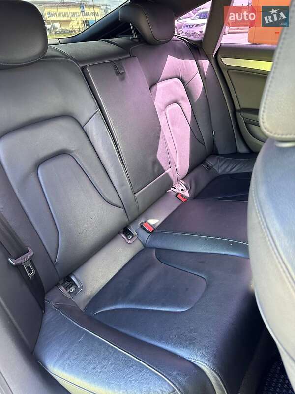 Купе Audi A5 2010 в Белой Церкви