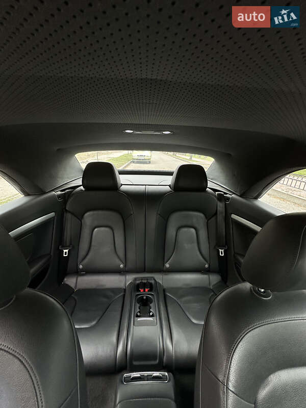 Кабриолет Audi A5 2013 в Киеве