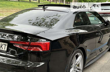 Купе Audi A5 2017 в 