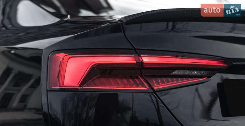 Купе Audi A5 2017 в Киеве